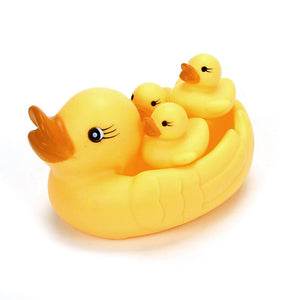 Rubber Ducks Family Bath Toy - TheLoveElement